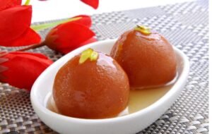 Gulab Jamun (3 Pcs)